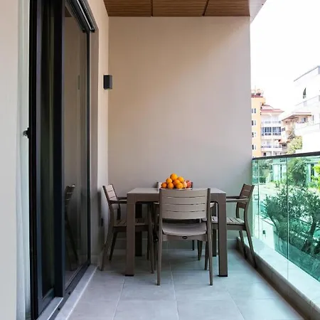 25 - Cleopatra Exclusive, Center Apartment *