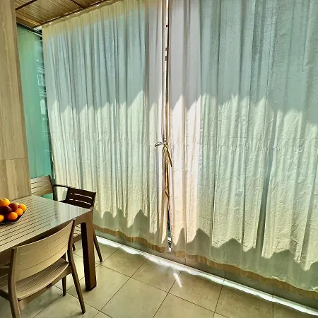 Apartment 25 - Cleopatra Exclusive, Center
